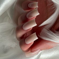 Салон красоты, маникюр и педикюр: Manifique, Великий Новгород