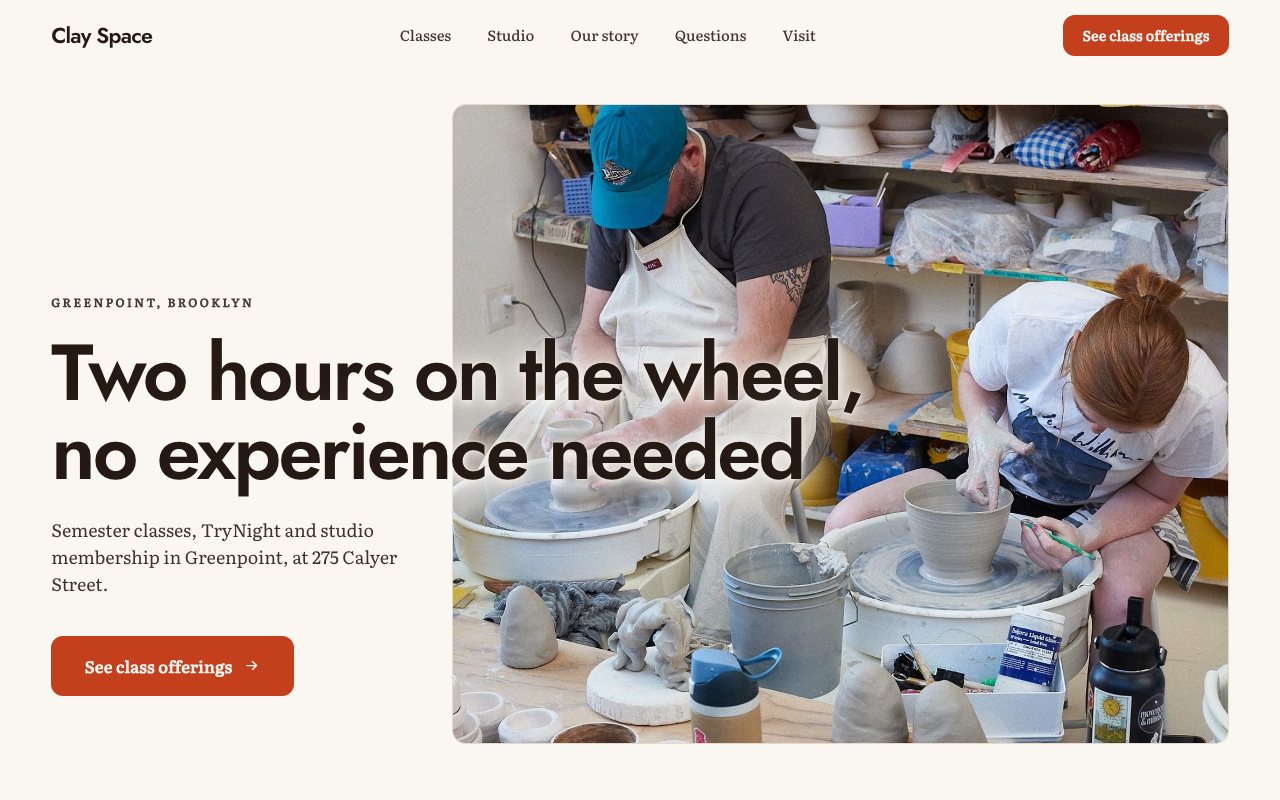Первый экран сайта Clay Space: заголовок «Two hours on the wheel, no experience needed» и двое за гончарными кругами